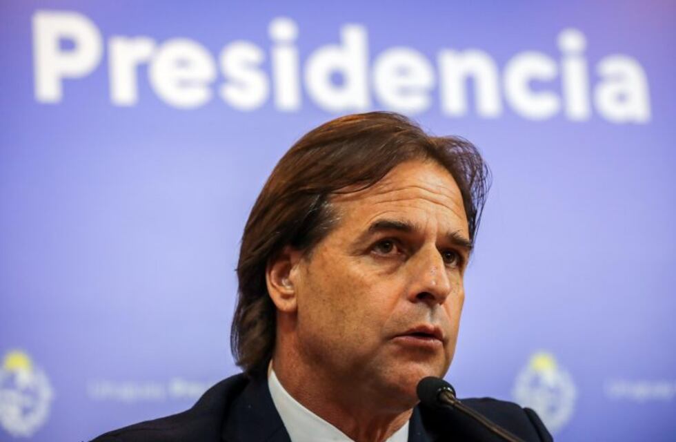 Uruguay anunció la compra de vacunas de Pfizer y Sinovac contra el coronavirus