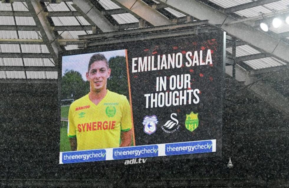 Solo tres futbolistas argentinos aportaron para reanudar la búsqueda de Emiliano Sala