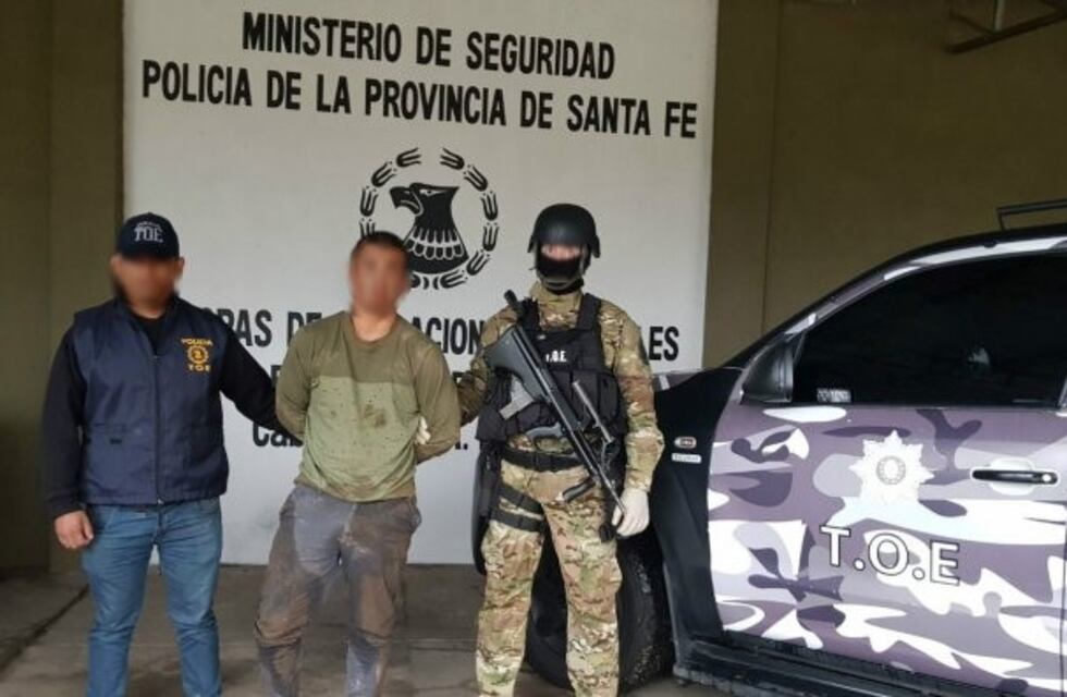 A horas de escuchar su condena por homicidio rompió la pulsera electrónica y se fugó