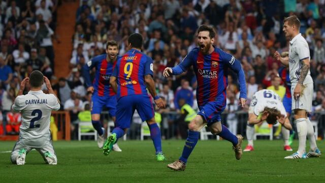 Football Soccer - Real Madrid v FC Barcelona - Spanish Liga Santander - Santiago Bernabeu, Madrid, Spain - 23/4/17 Barcelona's Lionel Messi celebrates scoring their third goal  Reuters / Stringer Livepic