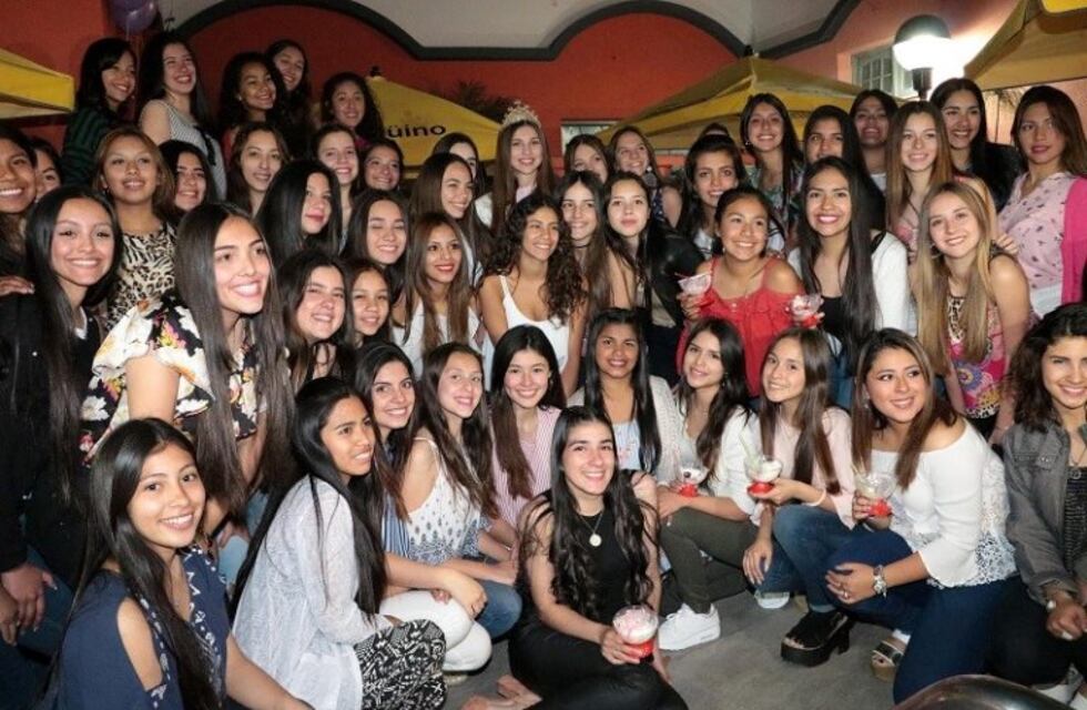 Candidatas a reina capital disfrutan de la agenda de la FNE