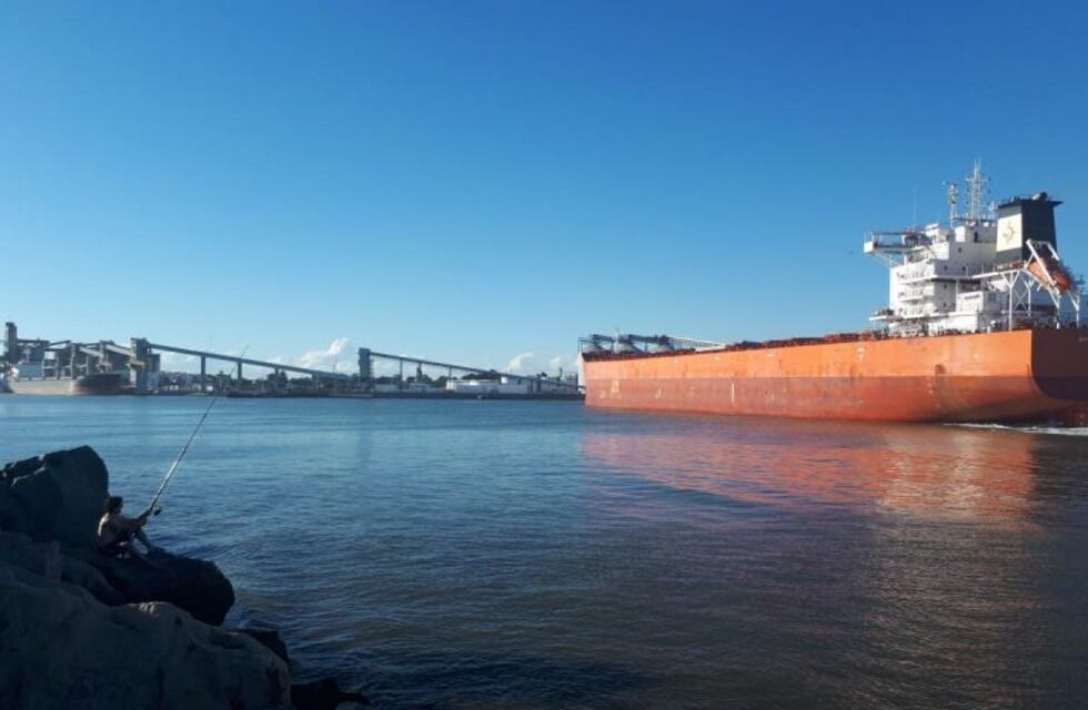 Puerto Quequén abre marzo con un embarque de 71 mil toneladas de trigo
