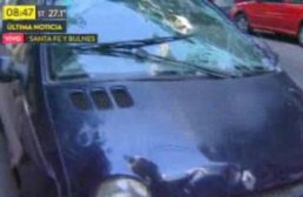 Un joven resultó herido tras chocar y volcar en Palermo