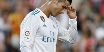 GRA266\u002E GIRONA, 29/10/2017\u002E- El delantero portugués del Real Madrid Cristiano Ronaldo durante el partido ante el Girona correspondiente a la décima jornada de LaLiga Santander disputado hoy en el estadio de Montilivi\u002E EFE/Andreu Dalmau
