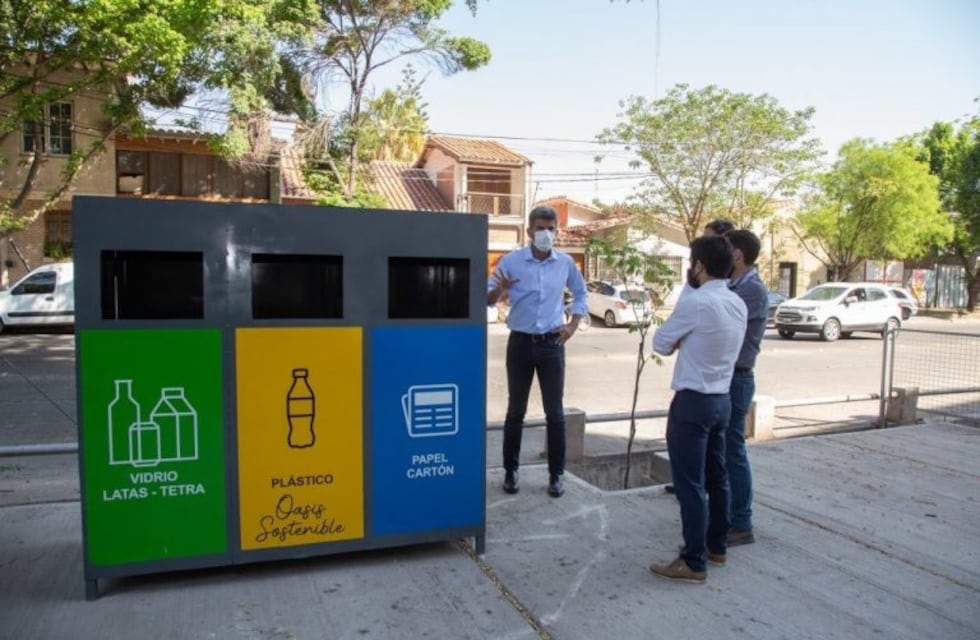 La Ciudad instaló dos nuevos contenedores "Puntos Verdes"