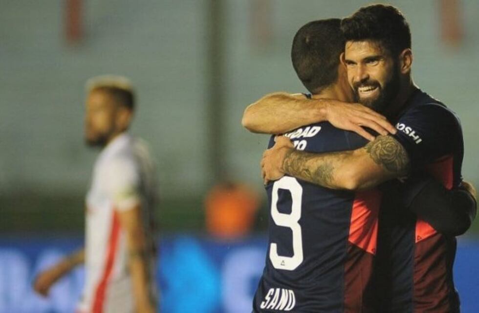 Lanús venció 4-1 a Argentinos Juniors y pasó a cuartos de final de la Copa Argentina
