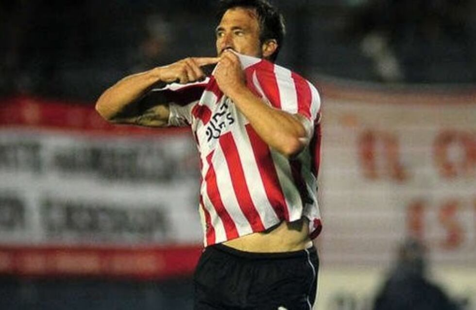 Estudiantes le ganó 1-0 a Newell's por la Superliga