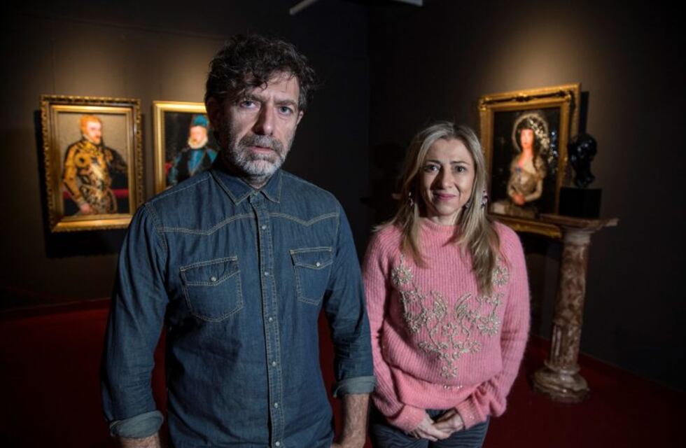 El robo de cuadros en el museo Estévez motiva una muestra que rescata su historia y valor
