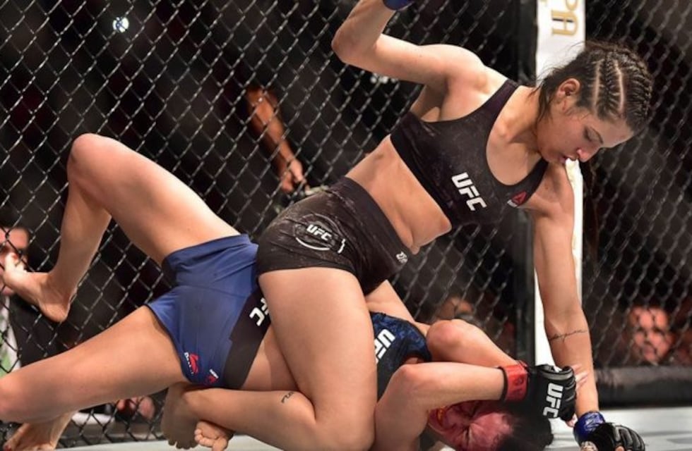 Una luchadora de UFC le dio una paliza a un ladrón que la quiso robar con "un arma de cartón"