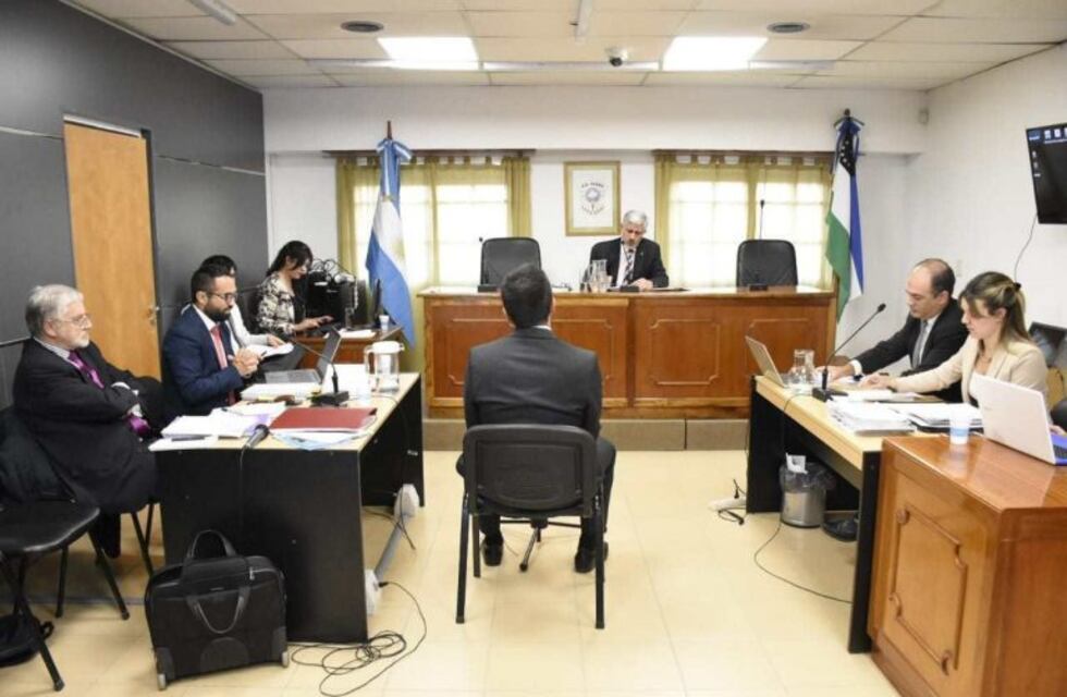 La joven abusada en Cipolletti aseguró que su ginecólogo la engañó para no practicarle un aborto