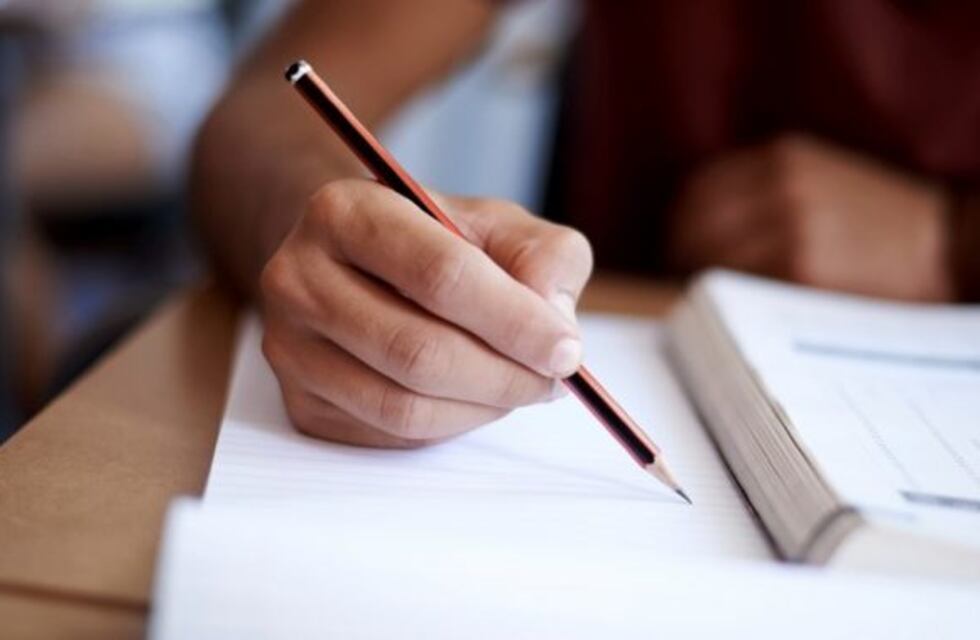 Se analiza modificar el calendario académico