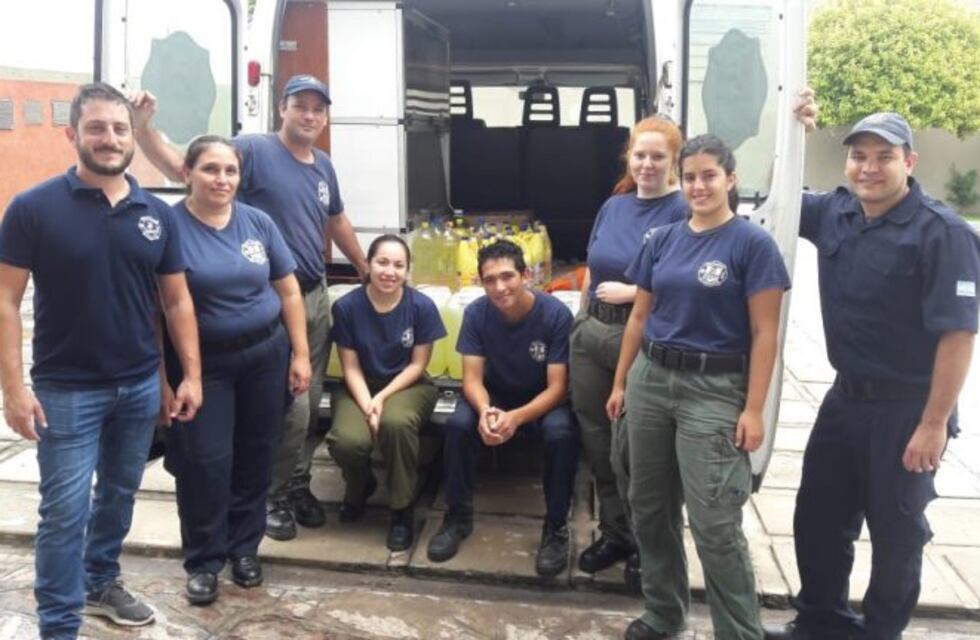 Carlos Paz: campaña solidaria de bomberos para ayudar a los inundados del Chaco