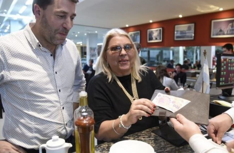 Elisa Carrió se burló de la cumbre entre el Gobierno y la UCR con un particular tuit