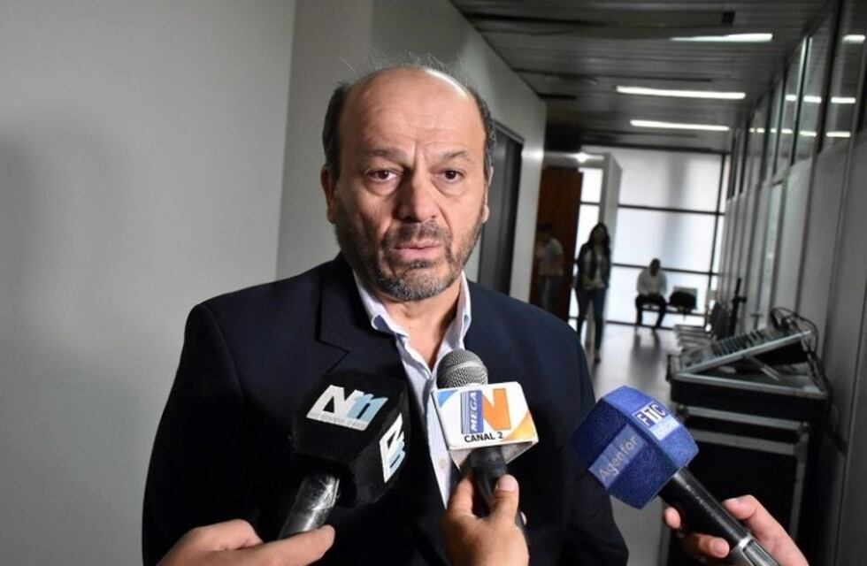 Estatales cobrarán el 30 de septiembre sueldo y primera cuota del bono