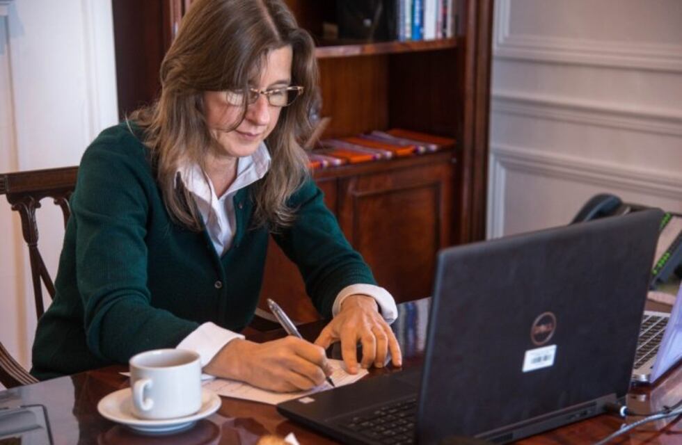 Sabina Frederic advirtió que en Mascardi "se evitó una masacre" y apostó a la mesa alternativa