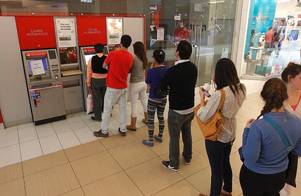 Reforzarán la carga de cajeros automáticos antes del paro del viernes
