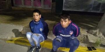 Los espejos de la moto que se intentaron robar los delincuentes\u002E