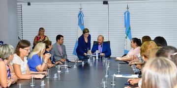 Insfrán promulgó la adhesión de la provincia a la Ley Micaela