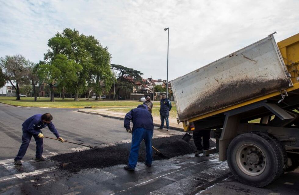 Colocan retardadores para evitar picadas en las inmediaciones del parque Scalabrini Ortiz