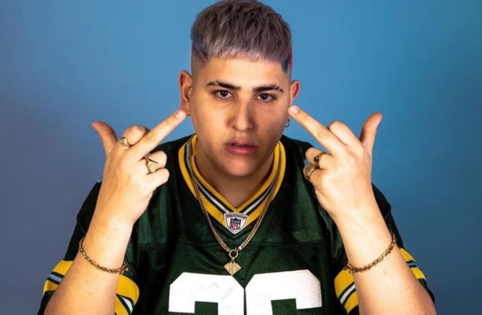 El creador de "Traeme la copa, Messi" se convirtió en cantante de trap
