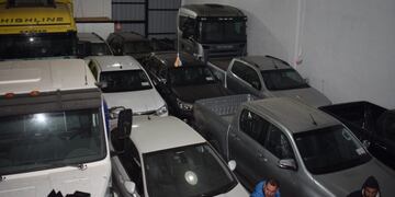 Vehículos alta gama secuestrados\nCrédito: Policía Entre Ríos