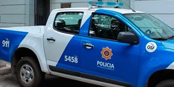 Detuvieron a un policía que prestó su arma reglamentaria a dos delincuentes