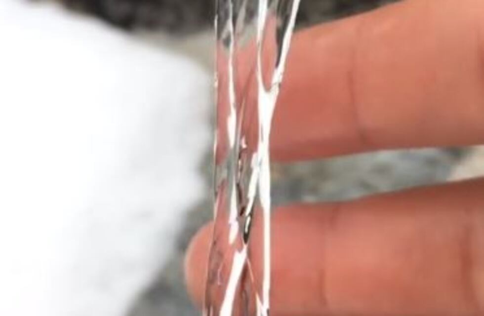 ¿Líquida o congelada? La nueva ilusión óptica de internet