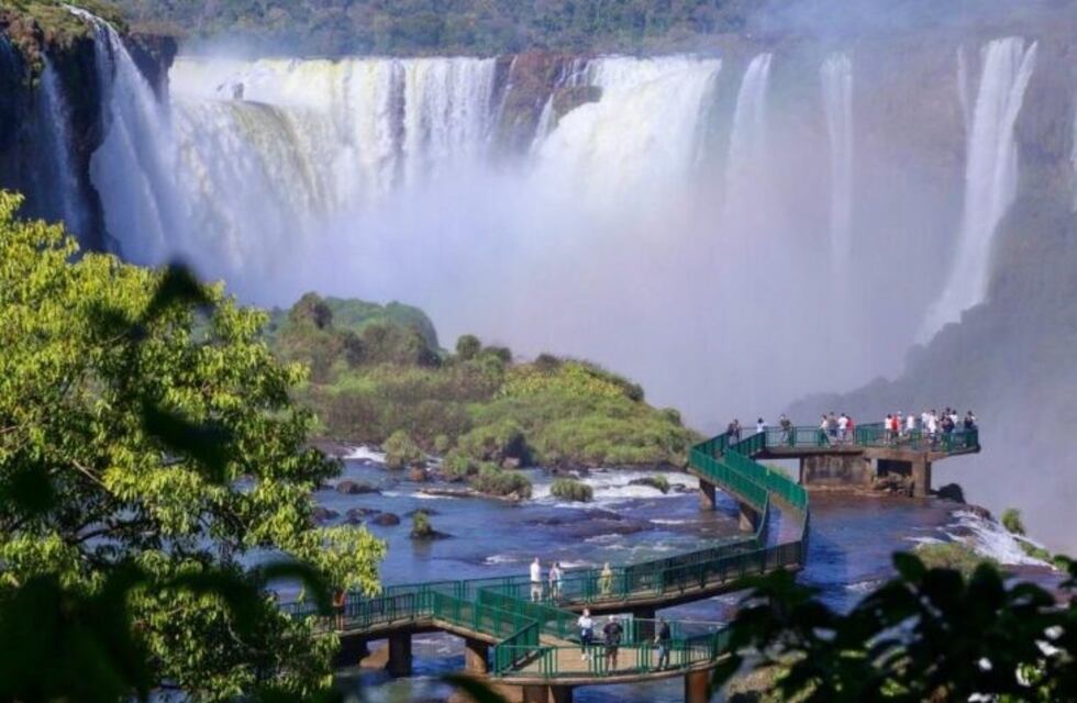 Brasil reabrió su lado de las Cataratas del Iguazú