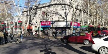 Dos choques complicaron el tránsito en Mendoza\u002E