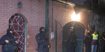 Detuvieron a 16 personas e incautaron armas en allanamientos\u002E (Ministerio Público Fiscal)