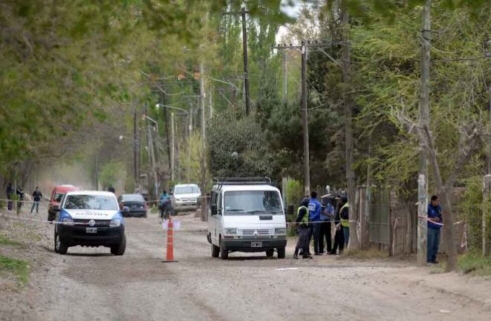 Asesinaron a una mujer de 11 puñaladas en Plottier