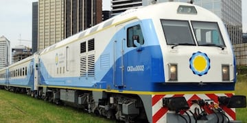 Partió desde Retiro el primer tren 0 km que llegará a Tucumán\u002E (Trenes Argentinos)