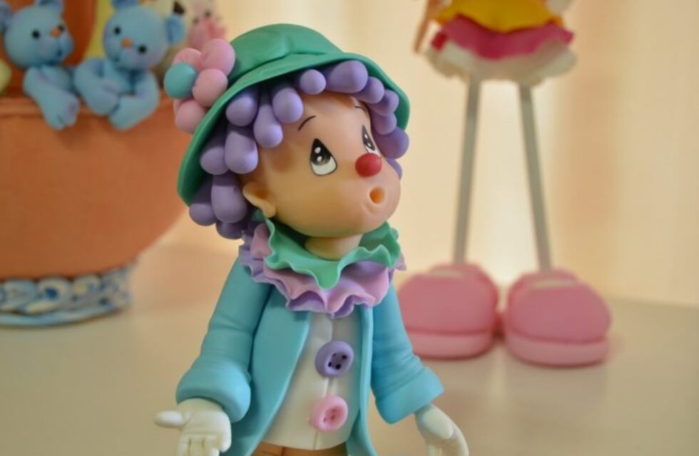 Dictan un taller-muestra de porcelana fría en La Calera