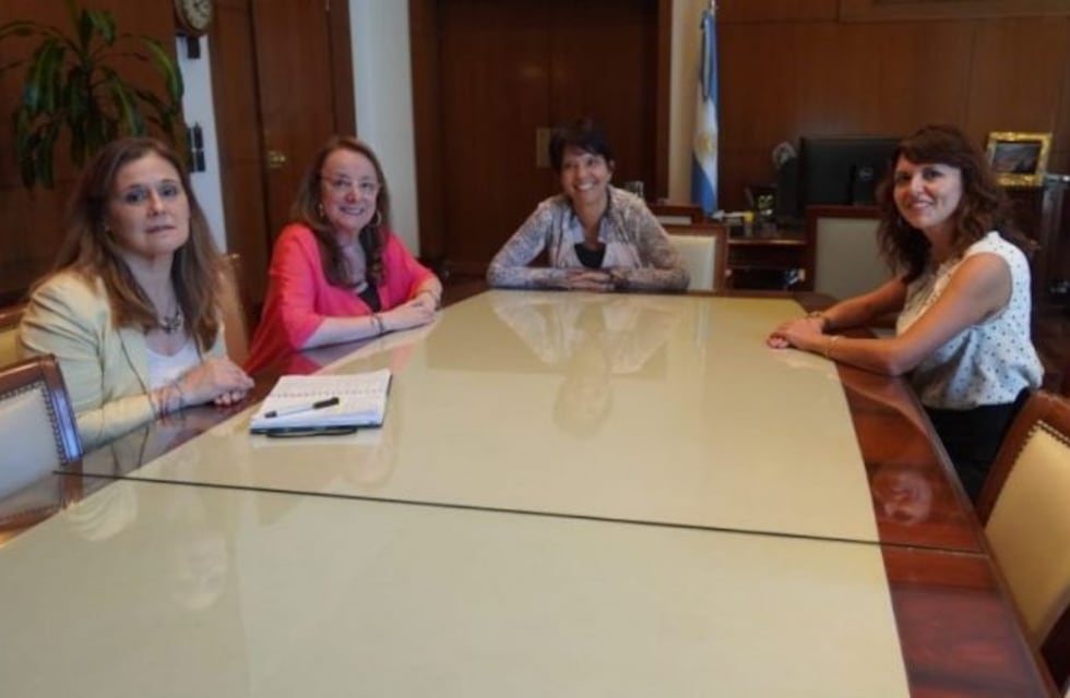 Alicia Kirchner se reunió con la titular de la AFIP