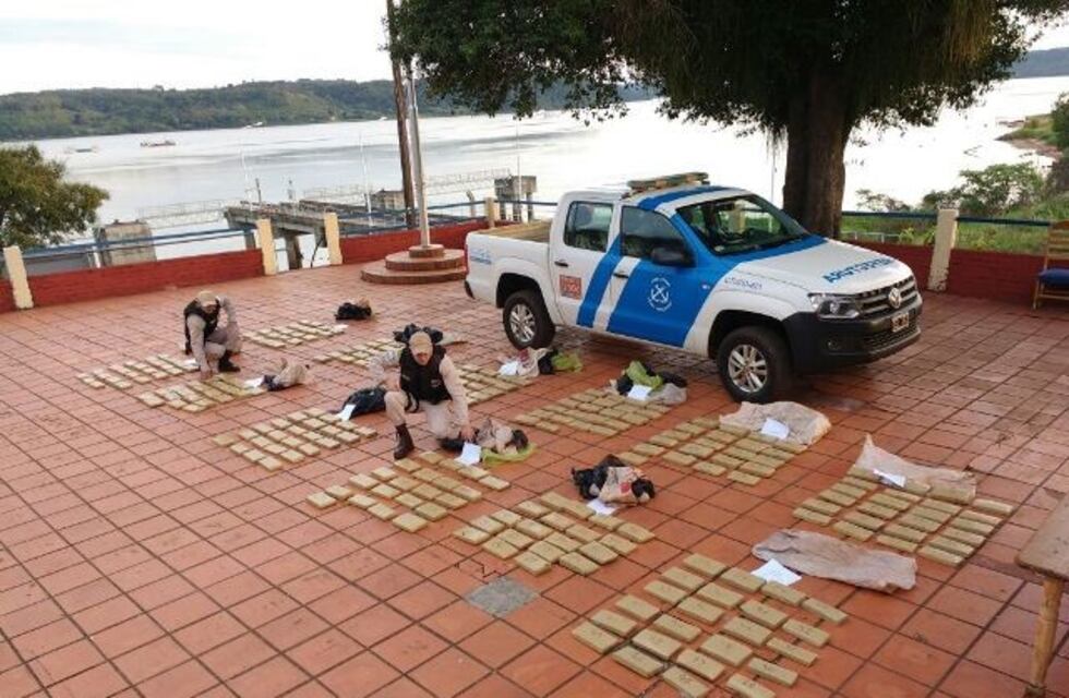 Santa Ana: secuestraron 262 panes de marihuana valuados en más de 4 millones de pesos