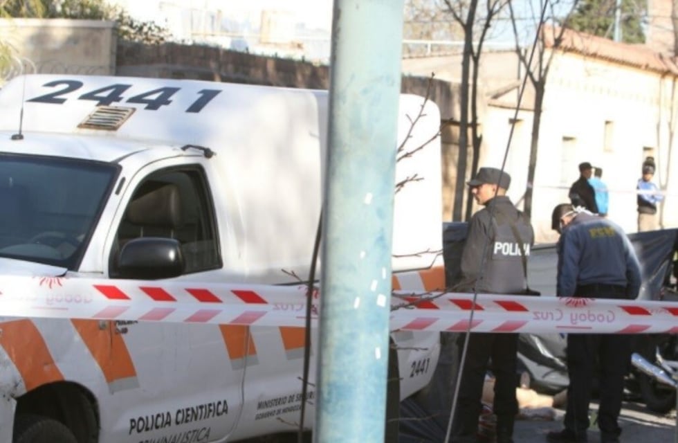 Transitaba en su moto y lo mataron de un tiro en la cabeza