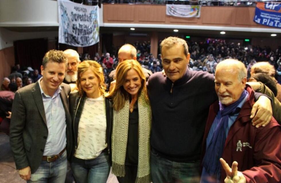 El peronismo platense se mostró unido y apoyó a Saintout