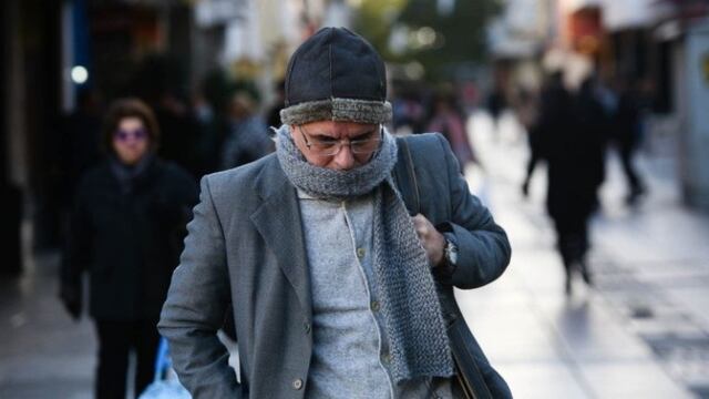 Clima: se espera un fin de semana frío en Rosario pero con temperatura agradable por las tardes.