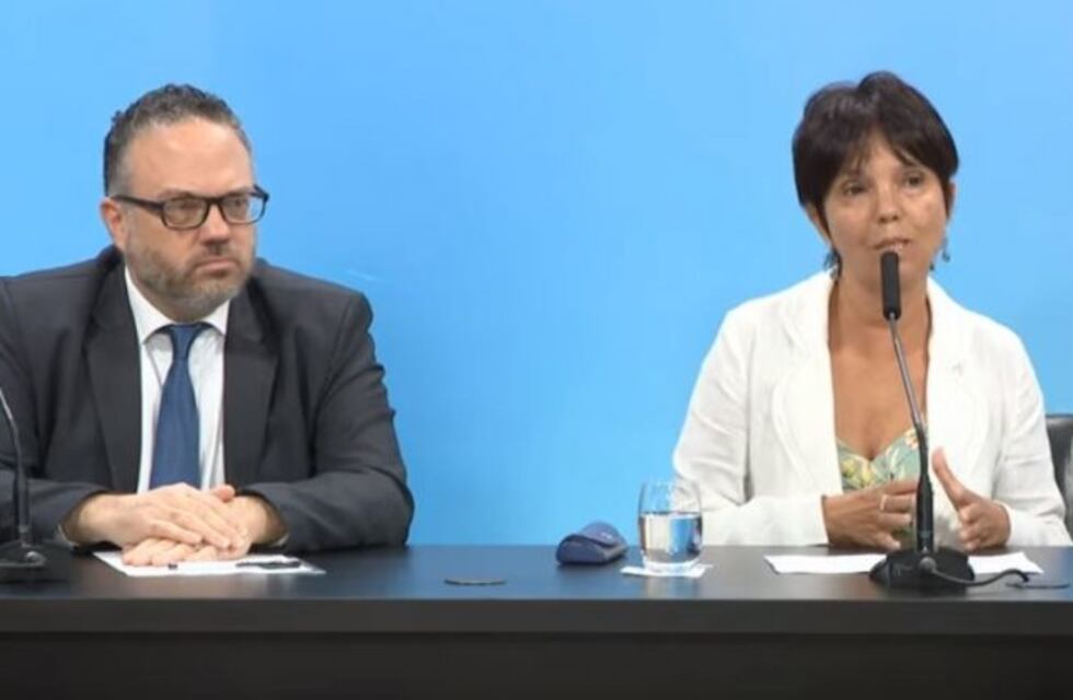 El Gobierno presentó la moratoria para las Pymes con críticas a la gestión de Mauricio Macri