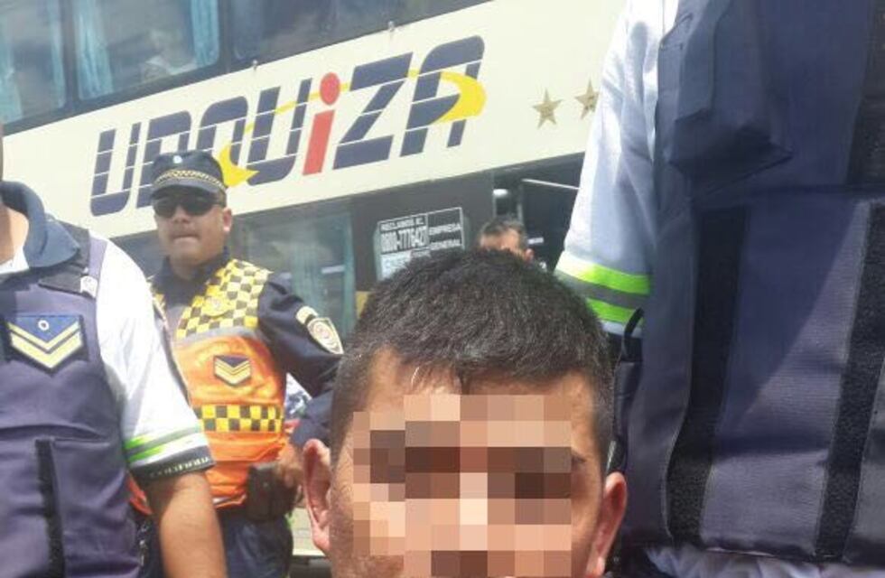 Un mensaje en Facebook de la mujer policía recordando a su ex  pudo ser el disparador de la masacre en Hurlingham