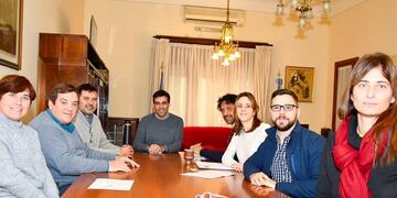 López recibió a autoridades de Genneia, que realizan un monitoreo en la ciudad