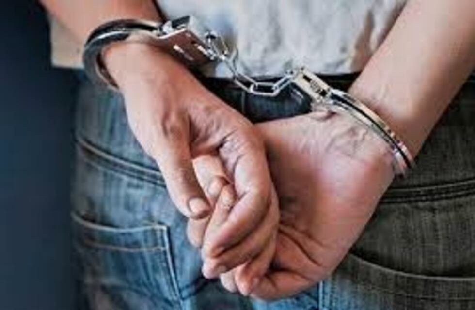 La Falda: un aprehendido por evadir y atacar a la policía