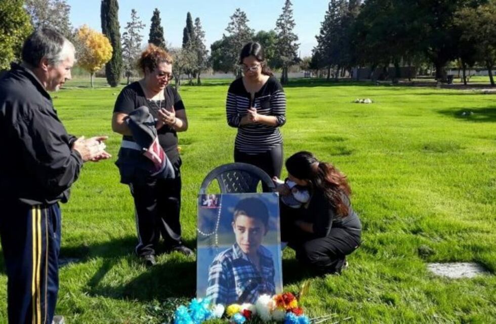 Recuperaron la campera de promoción de su hijo fallecido