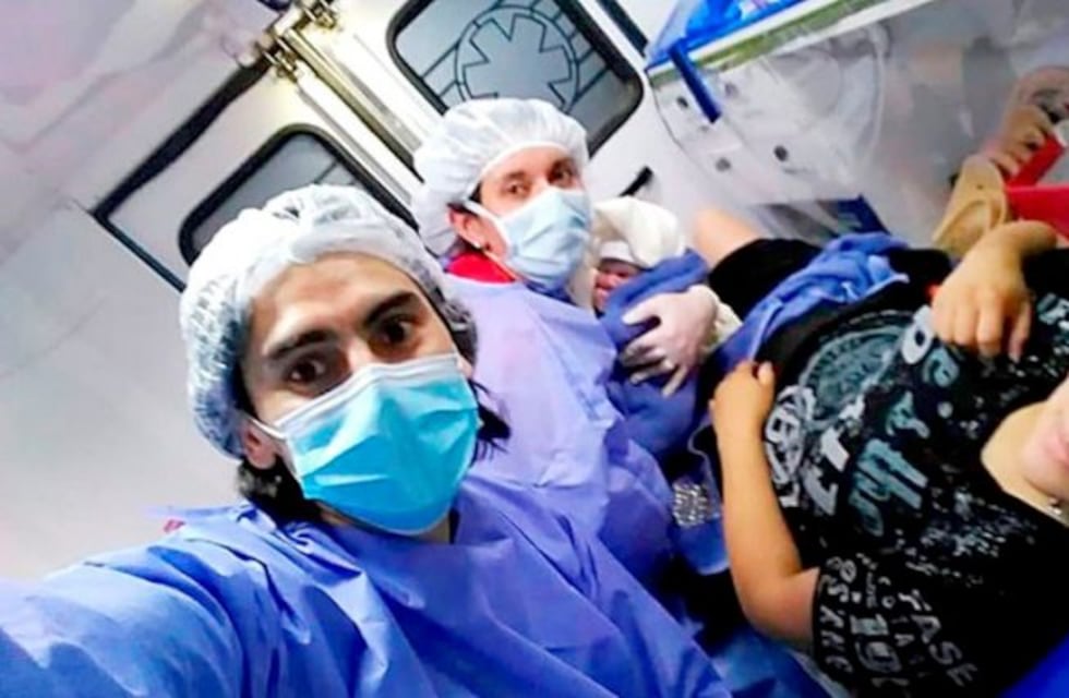 Una madre de Puelches, por tercera vez, dio a luz en una ambulancia