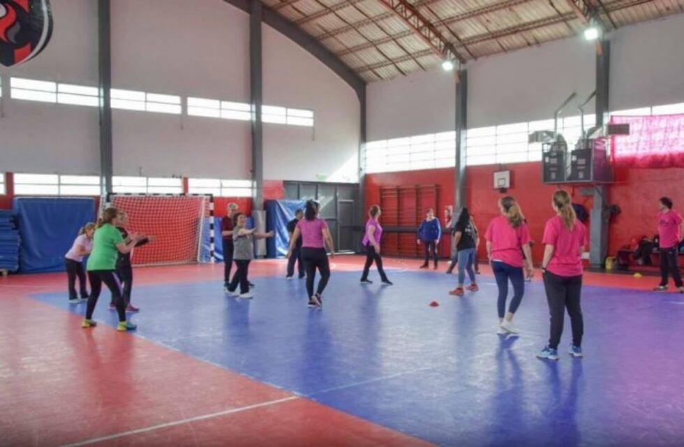 Concientización: adultos mayores realizaron actividades deportivas