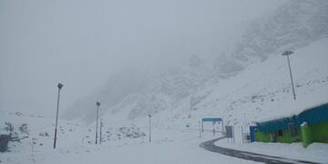 Paso a Chile cerrado