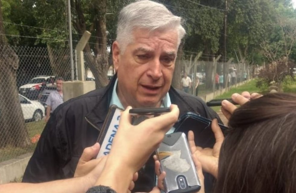 Votó Carlos Gutiérrez y resaltó el nivel de participación en la elección