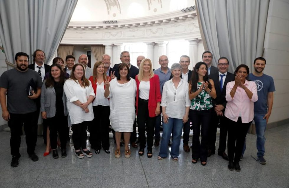 Senado bonaerense: el peronismo conformó un solo bloque