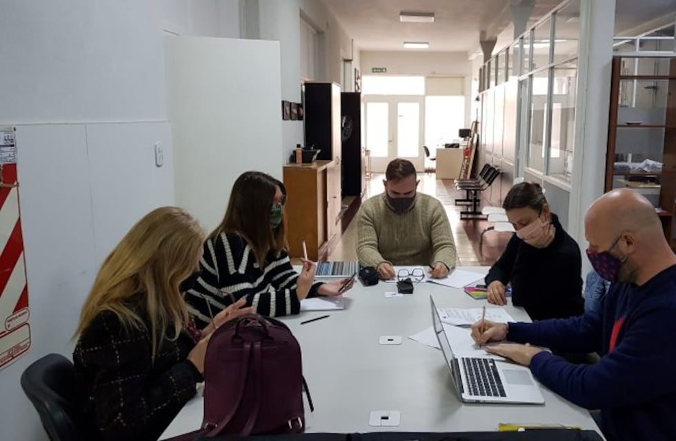 Preparan protocolos para el regreso a la actividad de las salas teatrales