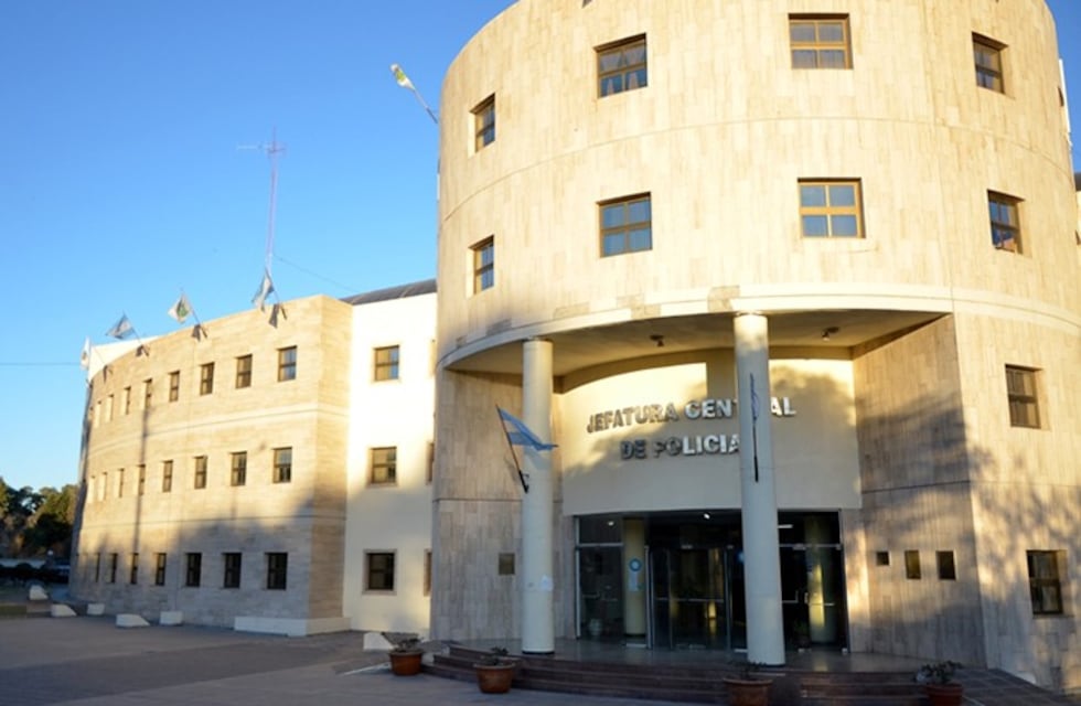 Pasaron a disponibilidad al policía puntano que habría amenazado con su arma